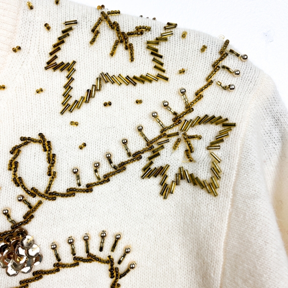 Vintage Lambswool Angora Blend Beaded Fall Leaf Cardigan in Off White - Picture 3 of 12